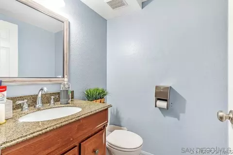 1507 Phillips St, Vista, CA 92083 photo 16