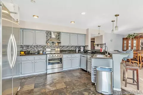 1507 Phillips St, Vista, CA 92083 photo 10