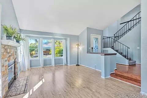 1507 Phillips St, Vista, CA 92083 photo 6