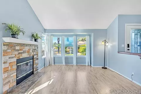 1507 Phillips St, Vista, CA 92083 photo 9