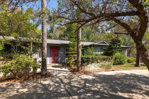 9424 Barbic Ln, Spring Valley, CA 91977