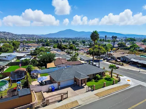 View/Area - 1011 Carlsbad St, Spring Valley, CA 91977 photo 1 of 1