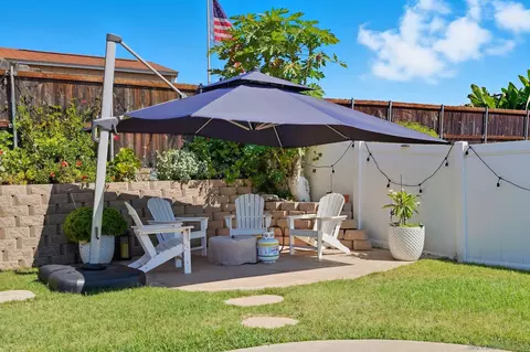Exterior - 1011 Carlsbad St, Spring Valley, CA 91977 photo 4 of 5