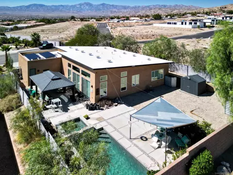 13868 Avenida La Vis, Desert Hot Springs, CA 92240