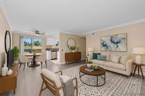 194 Avenida Descanso #H, Oceanside, CA 92057