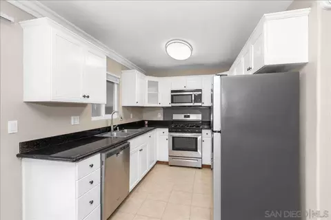 194 Avenida Descanso #H, Oceanside, CA 92057 photo 7