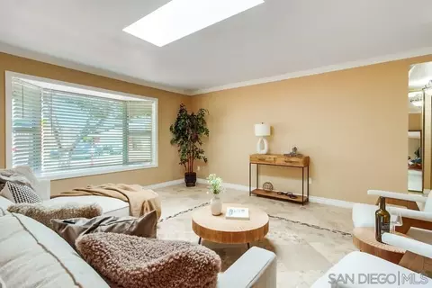 1604 Rush Ave, Vista, CA 92084 photo 4