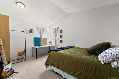 Bedroom - 39848 Creative Dr, Temecula, CA 92591 photo 4 of 4
