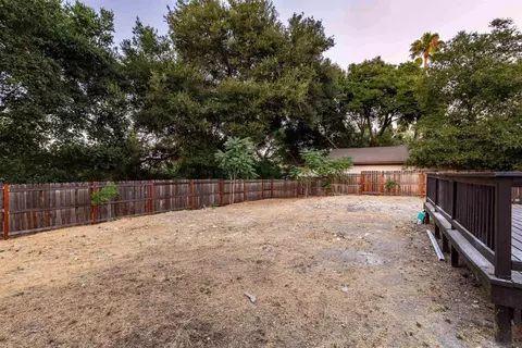 Exterior - 720 Gough Ave, Templeton, CA 93465 photo 5 of 8