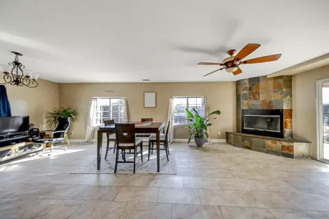 8931 Jana Ct, Spring Valley, CA 91977 photo 8