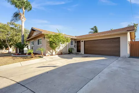 8931 Jana Ct, Spring Valley, CA 91977 photo 2