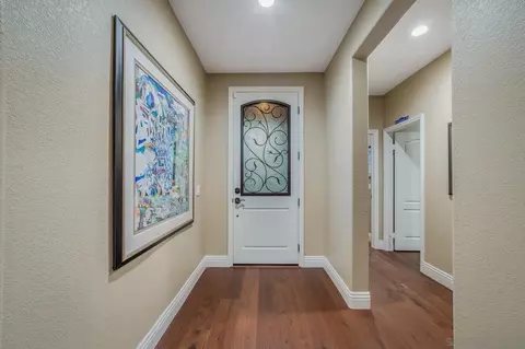 Entry Way - 10551 Laurel Path, Escondido, CA 92026 photo 1 of 2