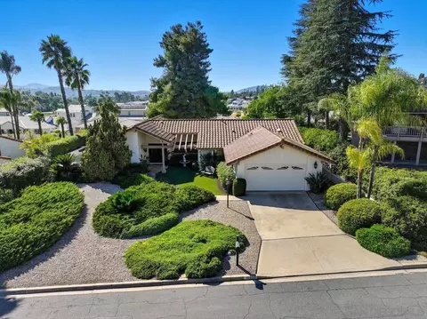 16956 Cloudcroft Dr, Poway, CA 92064 photo 2
