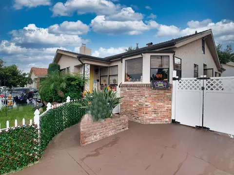 Exterior - 7330 Colony Rd, La Mesa, CA 91942 photo 2 of 13