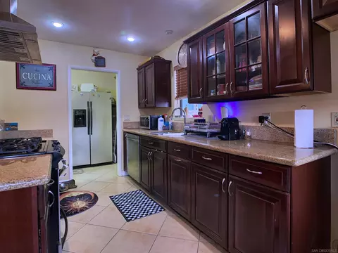 Kitchen - 7330 Colony Rd, La Mesa, CA 91942 photo 1 of 5