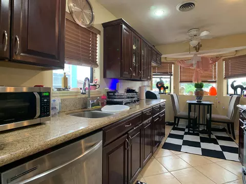 Kitchen - 7330 Colony Rd, La Mesa, CA 91942 photo 5 of 5