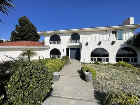 8129 Prestwick Dr, La Jolla, CA 92037 photo 2