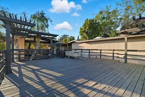 Exterior - 4511 Taft Ave, La Mesa, CA 91941 photo 4 of 27