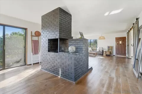Living - 4511 Taft Ave, La Mesa, CA 91941 photo 2 of 3