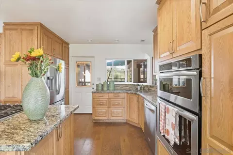Kitchen - 4511 Taft Ave, La Mesa, CA 91941 photo 4 of 4