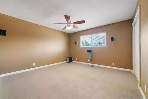 Bedroom - 1610 Reche Rd, Fallbrook, CA 92028 photo 3 of 3