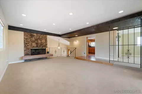 Living - 1610 Reche Rd, Fallbrook, CA 92028 photo 2 of 5