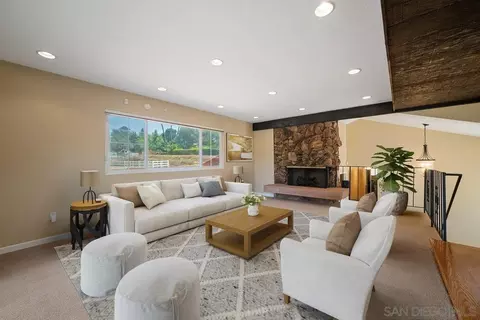 Living - 1610 Reche Rd, Fallbrook, CA 92028 photo 3 of 5
