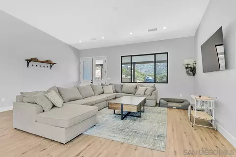 11132 Summit Ave, Santee, CA 92071 photo 8