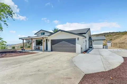 11132 Summit Ave, Santee, CA 92071 photo 4