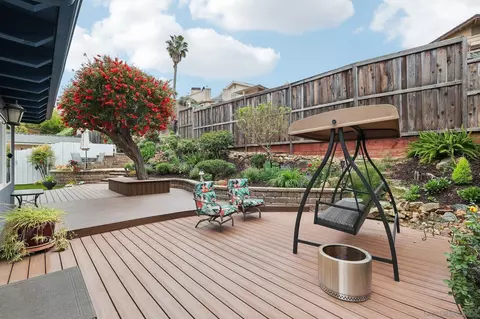 Exterior - 8007 Wetherly St, La Mesa, CA 91941 photo 12 of 16