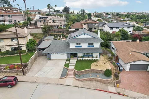 View/Area - 8007 Wetherly St, La Mesa, CA 91941 photo 3 of 14