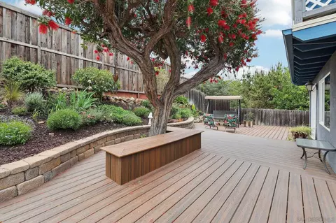 Exterior - 8007 Wetherly St, La Mesa, CA 91941 photo 11 of 16