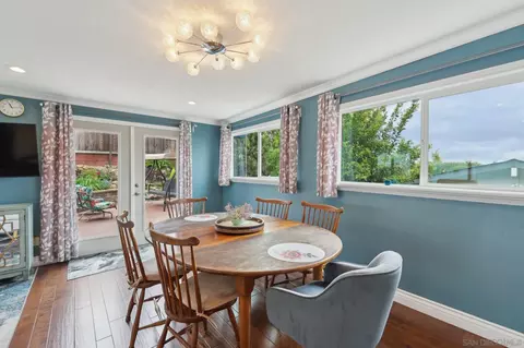 Dining - 8007 Wetherly St, La Mesa, CA 91941 photo 4 of 4