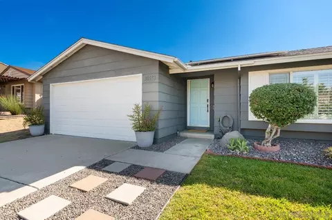 10113 Gem Tree Way, Santee, CA 92071 photo 3