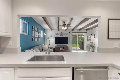 10113 Gem Tree Way, Santee, CA 92071 photo 22