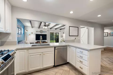 10113 Gem Tree Way, Santee, CA 92071 photo 20