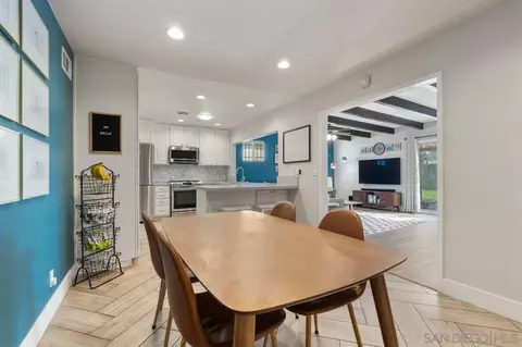 10113 Gem Tree Way, Santee, CA 92071 photo 15