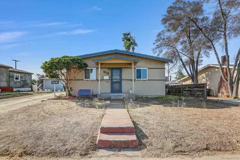 216-218 Alvarado St, Chula Vista, CA 91910