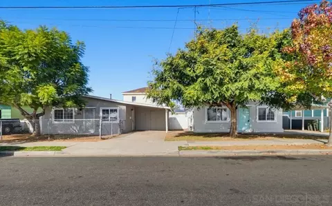 415-417 26th St, National City, CA 91950