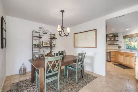 1724 Burgundy Rd, Encinitas, CA 92024 photo 8