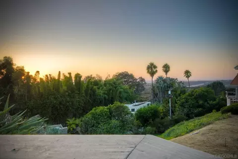 1724 Burgundy Rd, Encinitas, CA 92024 photo 30