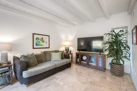 1724 Burgundy Rd, Encinitas, CA 92024 photo 12