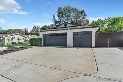 Exterior - 2182 Farrington Dr, El Cajon, CA 92020 photo 4 of 8