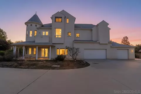 2202 El Paso St, Ramona, CA 92065