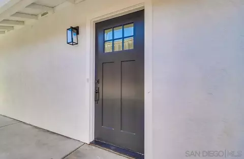 2821-25 Rosedale Way, Spring Valley, CA 91977 photo 6