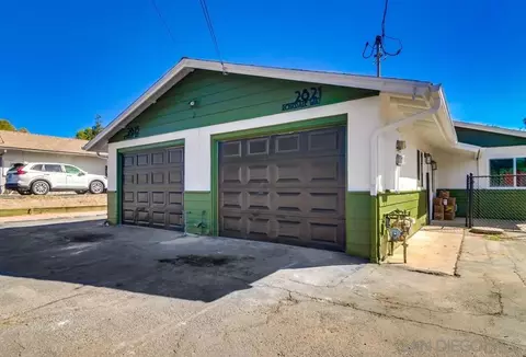2821-25 Rosedale Way, Spring Valley, CA 91977 photo 3