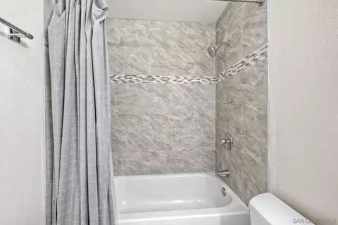 Bath - 3436 Thunder Dr, Oceanside, CA 92056 photo 3 of 3