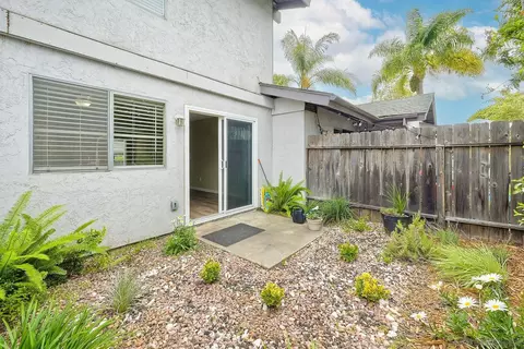 Exterior - 3436 Thunder Dr, Oceanside, CA 92056 photo 6 of 7