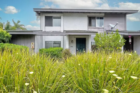 Exterior - 3436 Thunder Dr, Oceanside, CA 92056 photo 2 of 7