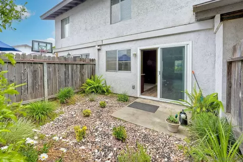 Exterior - 3436 Thunder Dr, Oceanside, CA 92056 photo 5 of 7
